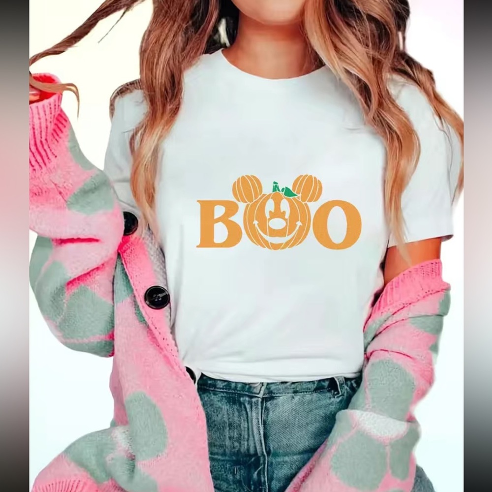 NWT Bonnie Boom White Pumpkin Printed T-shirt